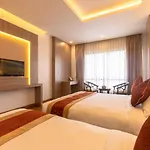 Hotel Grand Gross Near International Airport