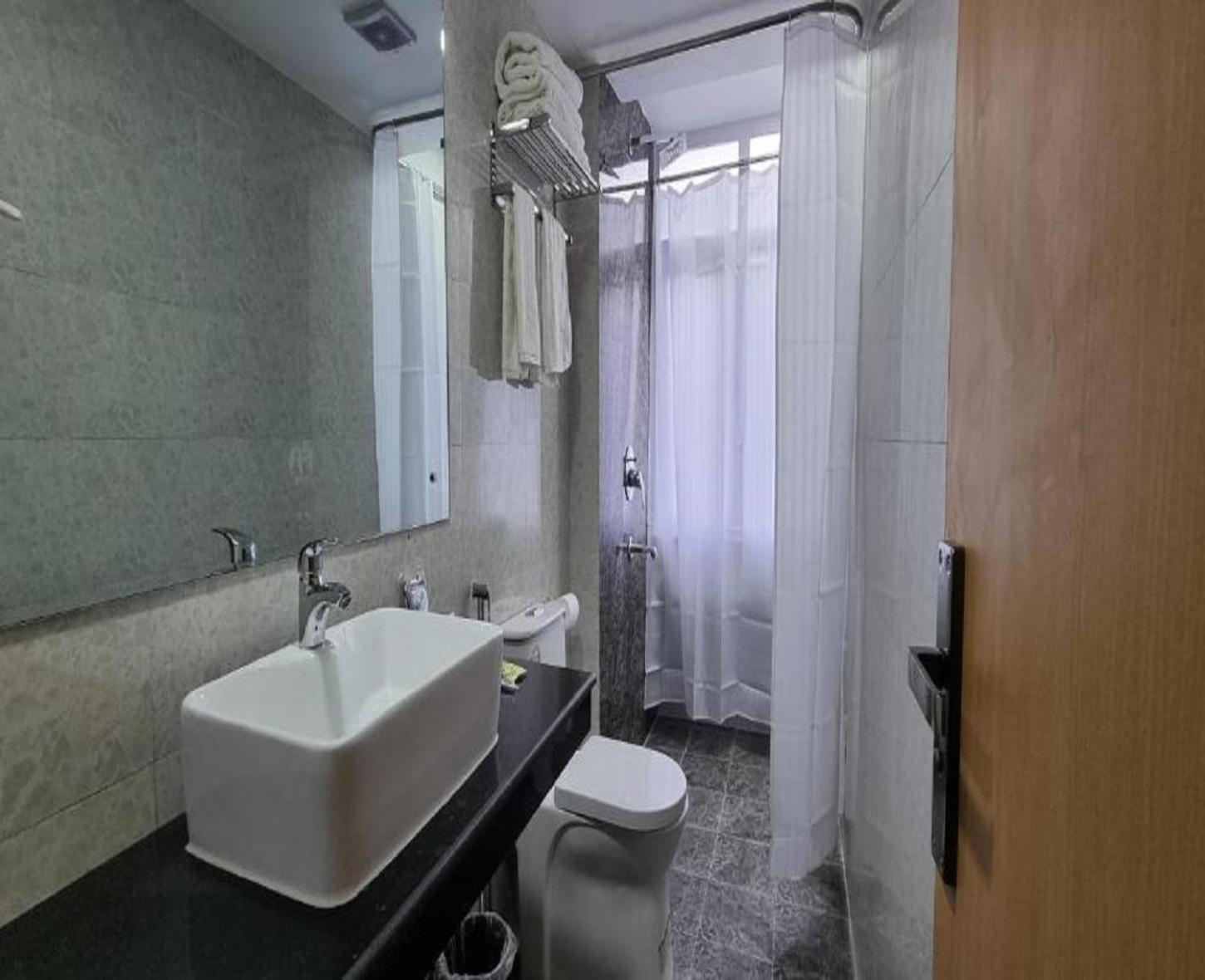 Grand Gross Near International Airport 3*